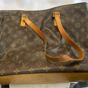 Vintage Louis Vuitton hobo bag